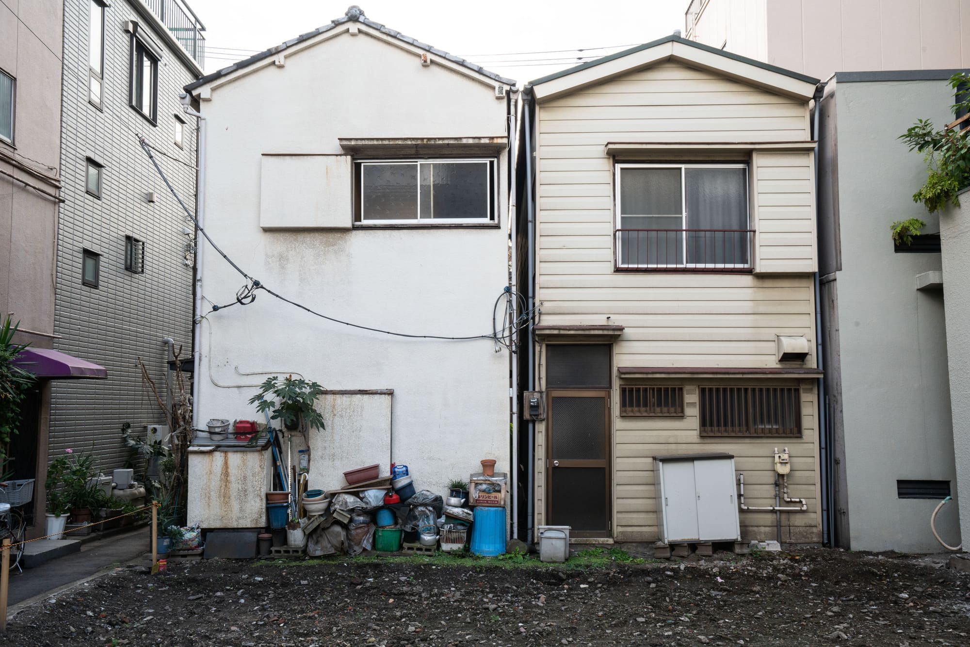 住宅密集地の狭小地