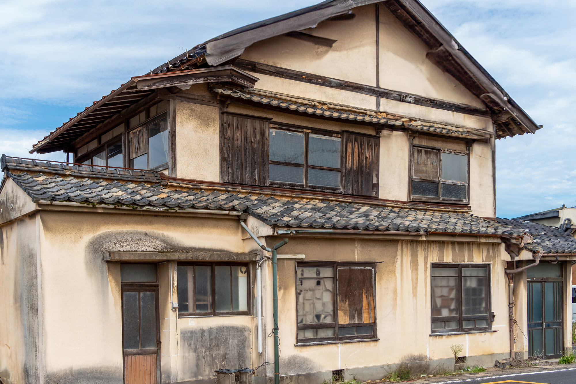 再建築不可や旧市街地の空き家対応