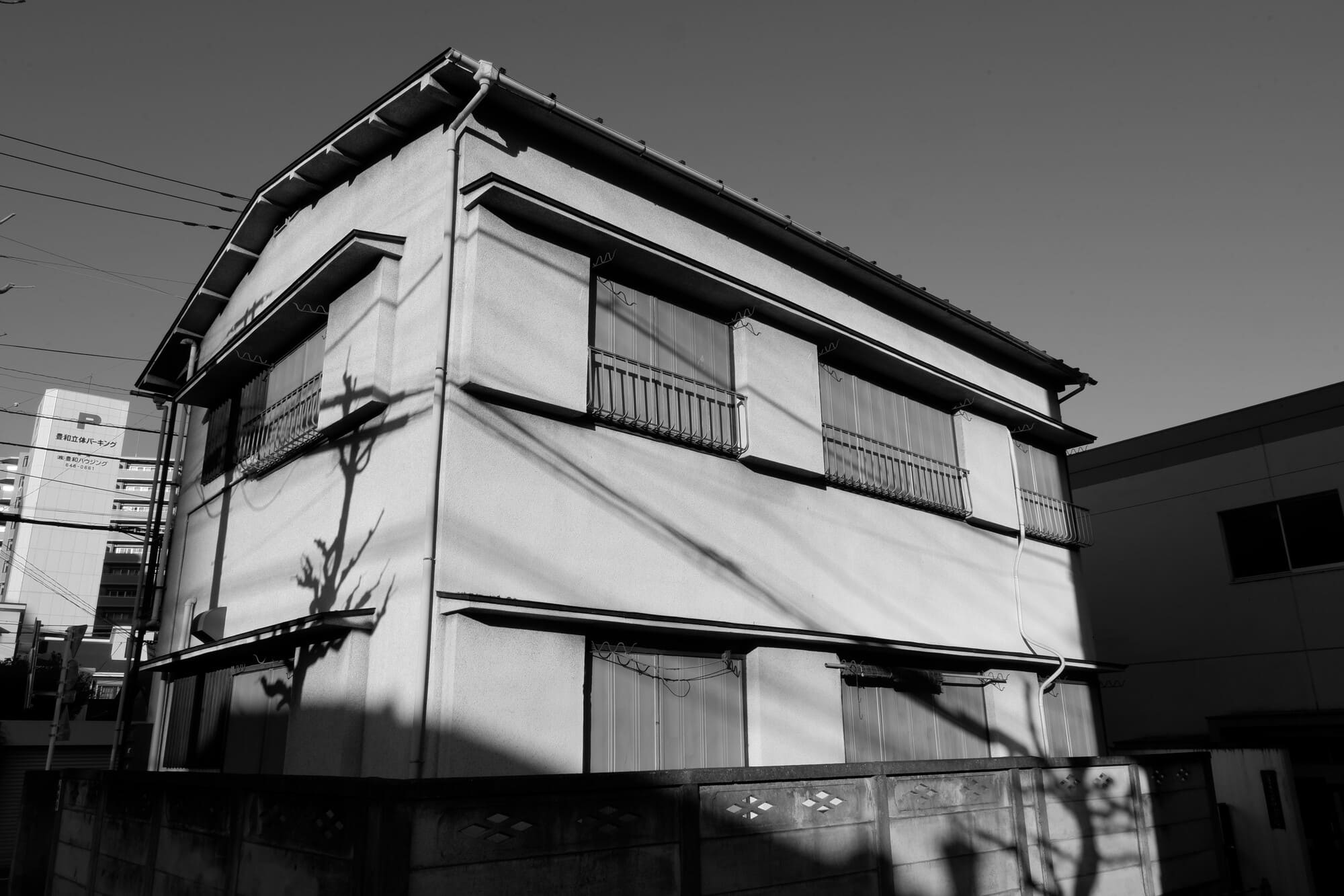 事故物件を連想させるアパート